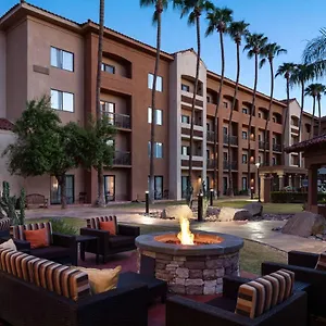 Sonesta Select Camelback Hotel