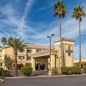 2* Hotel Comfort West At 27th Ave And I-i0